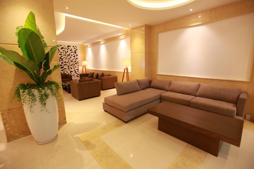 הו צ'י מין סיטי Minh Tam Hotel & Spa 3/2 מראה חיצוני תמונה