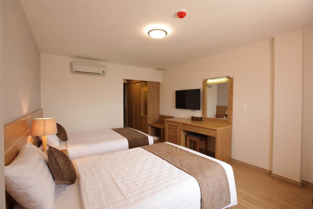 הו צ'י מין סיטי Minh Tam Hotel & Spa 3/2 מראה חיצוני תמונה