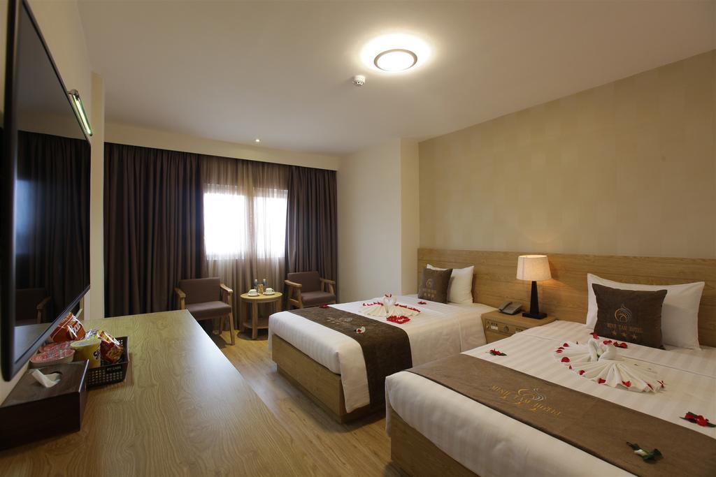 הו צ'י מין סיטי Minh Tam Hotel & Spa 3/2 מראה חיצוני תמונה