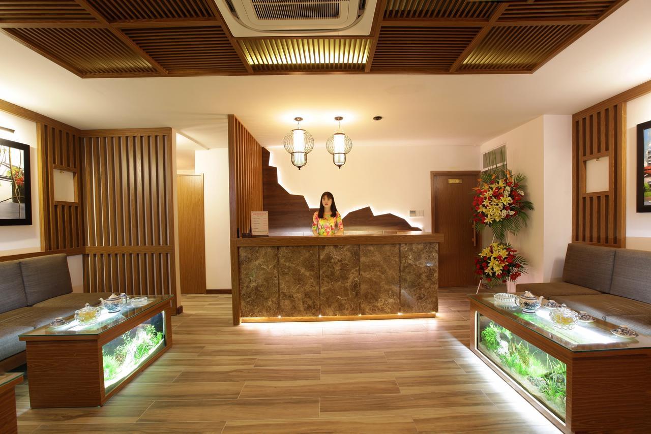 הו צ'י מין סיטי Minh Tam Hotel & Spa 3/2 מראה חיצוני תמונה